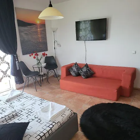 Apartament Faget *